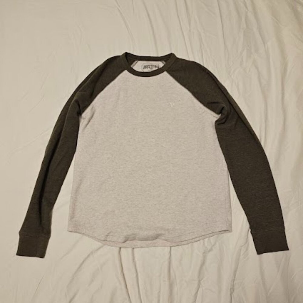 American Eagle Men’s Raglan Thermal Long Sleeve – Off White & Green – Size XS